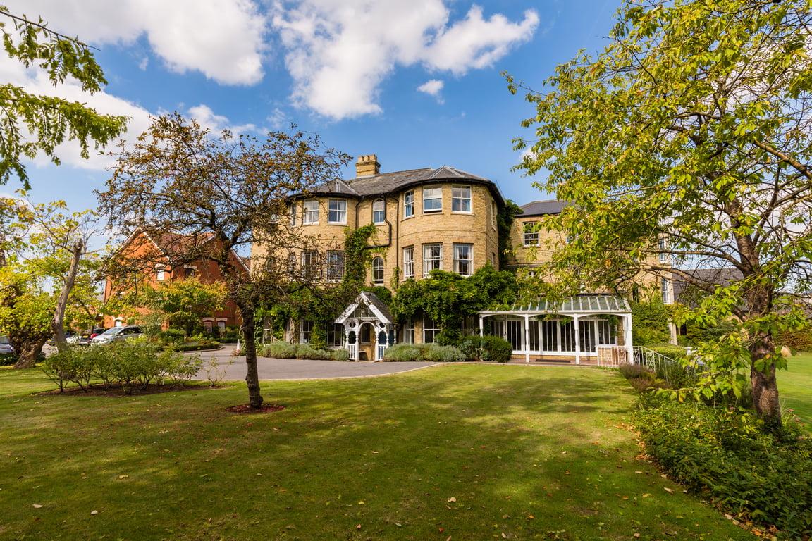 Summer Fields School — boarding school campus