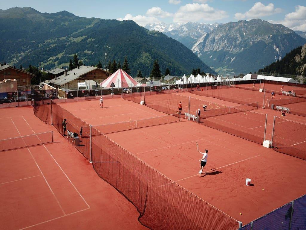 Les Elfes International Summer, Winter And Spring Camps — boarding school campus